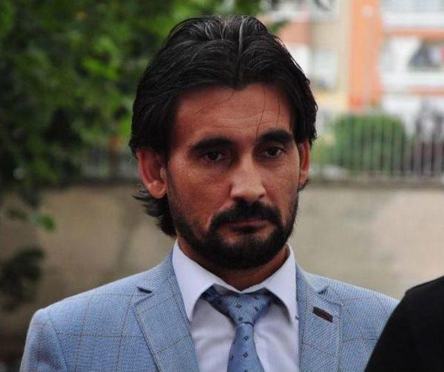 &Ouml;ğretmeni Tartaklamakla Su&ccedil;lanan M&uuml;d&uuml;re Tepki 2