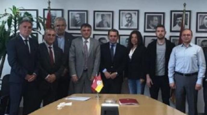 Galatasaray Proje &Uuml;retim Grubu'ndan Başkan &Ouml;zbek'e Ziyaret