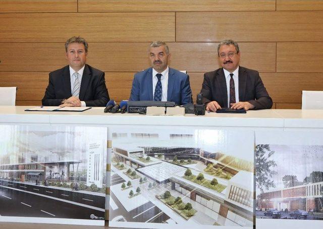 Erciyes Üniversitesi’nde Kütüphane Yapım Protokolü İmzalandı