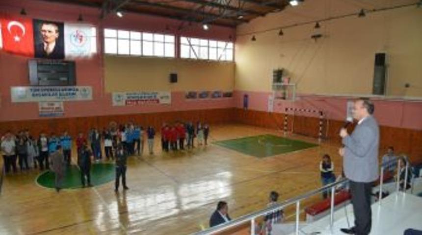 Ak Parti Teşkilat Başkan Yardımcısı Hacı Turan: &ldquo;yatırım Fırsatlarını Biz Oluşturuyoruz&rdquo;