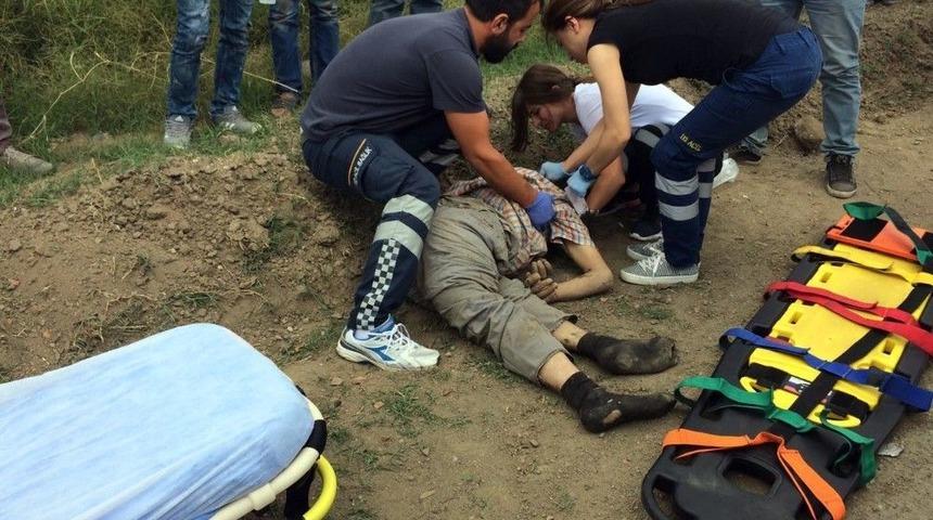 Motosiklet İle Minib&uuml;s Kafa Kafaya &Ccedil;arpıştı: 1 &Ouml;l&uuml;