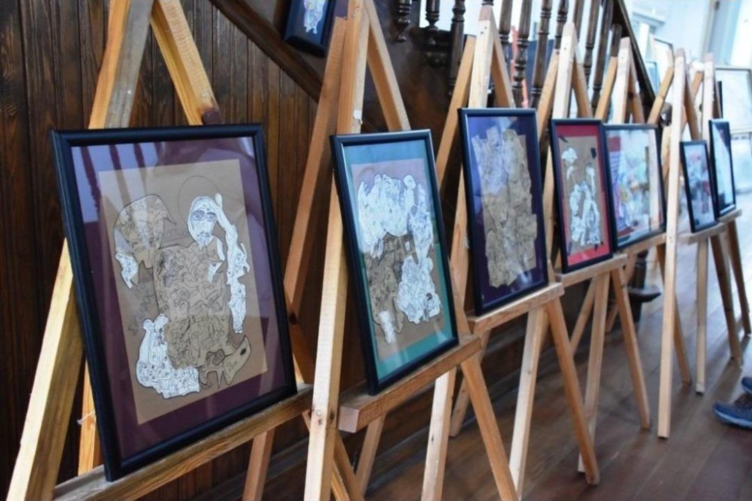 S&uuml;leymanpaşa Belediye Binası Karma Resim Sergisine Ev Sahipliği Yaptı