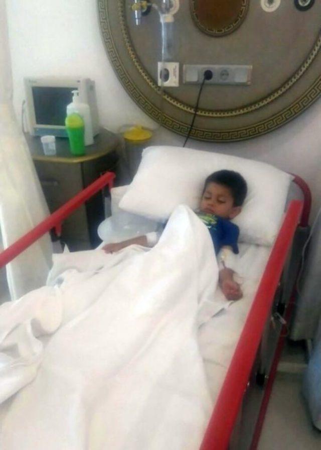 Kuşadası&rsquo;nda Anaokulu &Ouml;ğrencileri Yemekten Zehirlendi 1