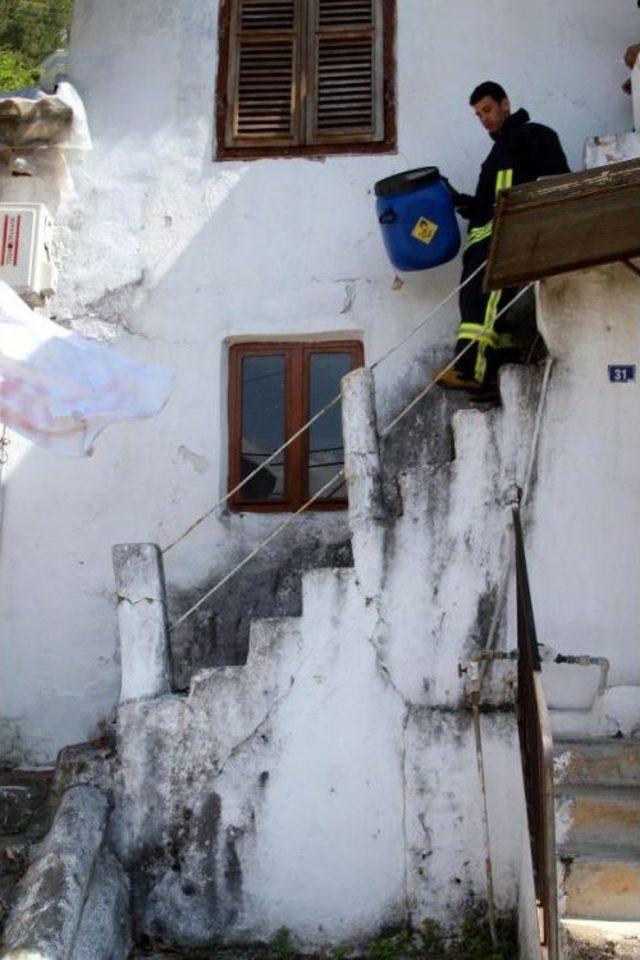 İtfaiyeden Yılan Yakalama Operasyonu 3