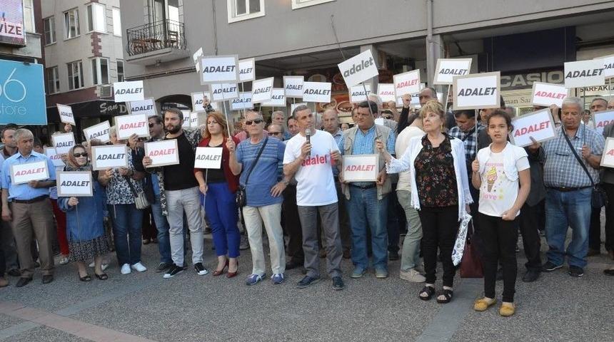 Chp&rsquo;den &lsquo;adalet İ&ccedil;in Duralım&rsquo; Eylemi