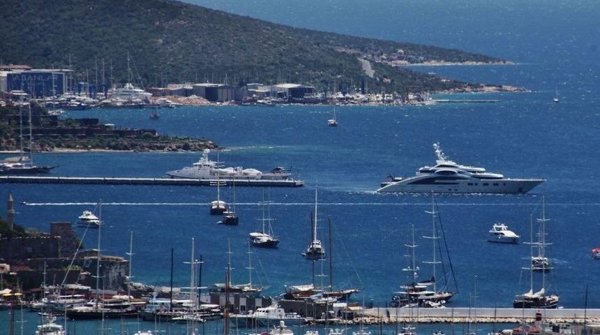 Milyon Dolarlık Yatların Yakıt Masrafı Dudak U&ccedil;uklattı