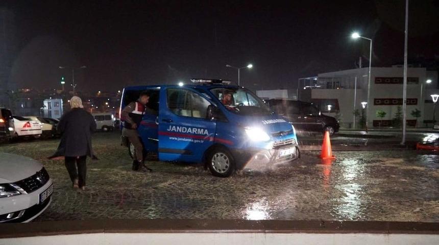 Kastamonu&rsquo;da 38 Asker, Gıda Zehirlenmesi İddiasıyla Hastanelere Kaldırıldı