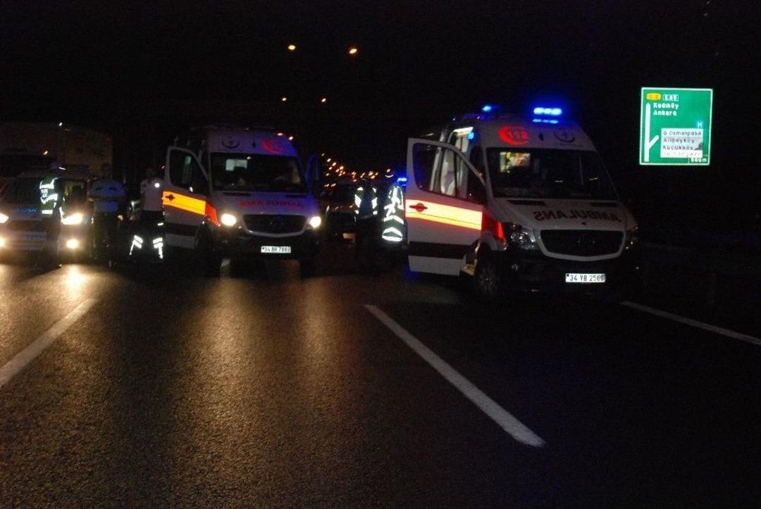 Otobandan Karşıya Ge&ccedil;meye &Ccedil;alışırken Canından Oldu