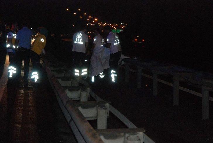 Otobandan Karşıya Geçmeye Çalışırken Canından Oldu G1