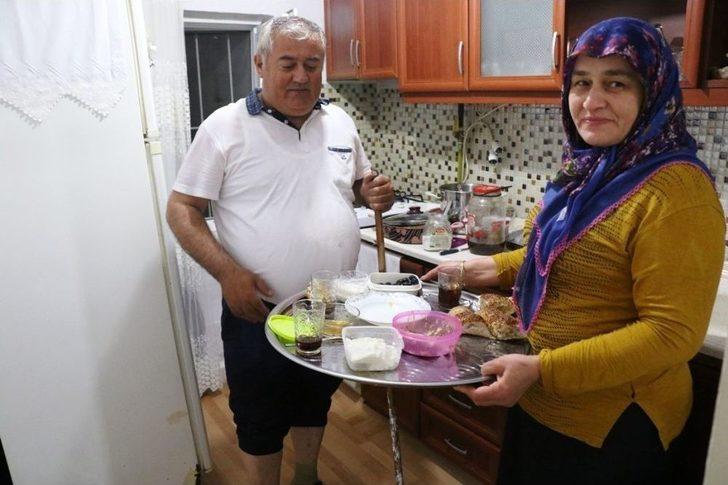 Sahur Sofrasında Sele Yakalandılar G1