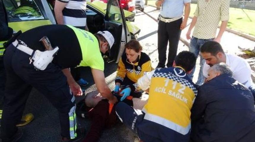 Ağaca &Ccedil;arpan Takside Can Pazarı