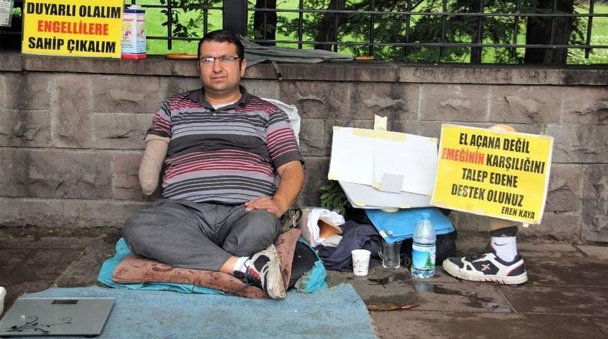(&ouml;zel Haber) Engelli Seyyar Satıcıdan Dilenci Uyarısı