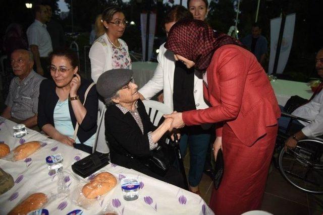 Vali Demirtaş: "şehit Ailelerimizin Ve Gazilerimizin Daima Yanında Olacağız" 3