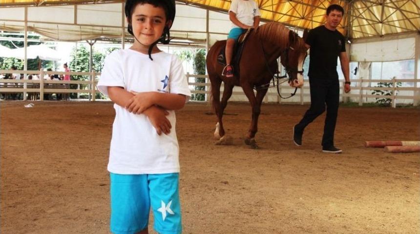 Yaz Spor Okulları Eğitime Başladı