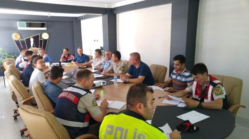 Hayvan Sevklerinde Yol Kontrolleri Bilgilendirme Toplantısı