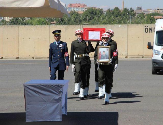 Lice Şehidi Memleketine Uğurlandı 2