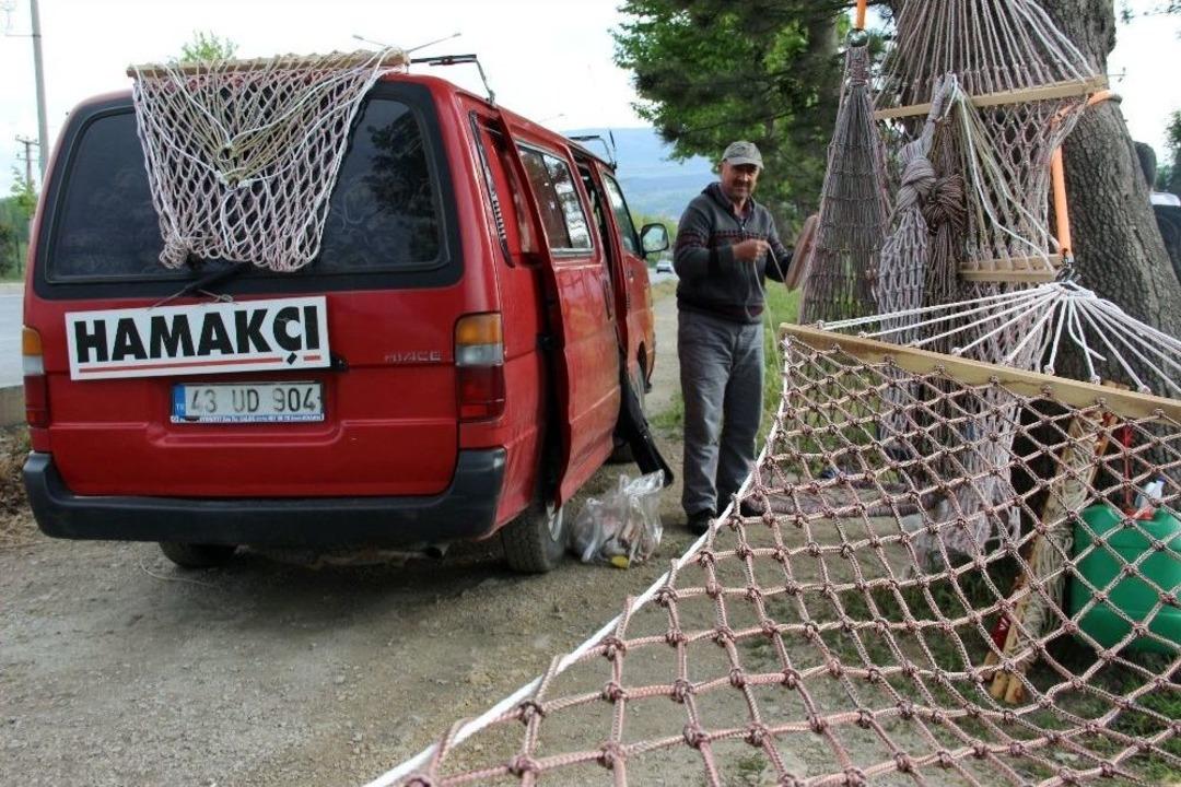 (&ouml;zel Haber) Doktor Tavsiyesi İle Yapmaya Başladığı Hamaklar Adata Marka Oldu