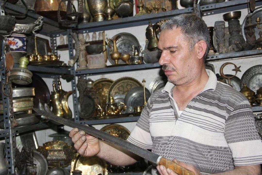 (&ouml;zel Haber) Şanlıurfalı Antikacılar Tarihe Işık Tutuyor