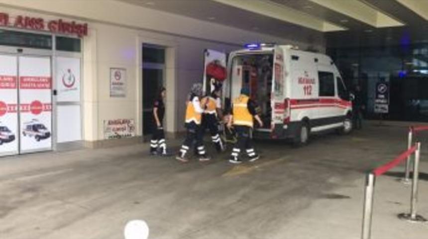 Y&uuml;ksekten D&uuml;şen İş&ccedil;i Yaralandı