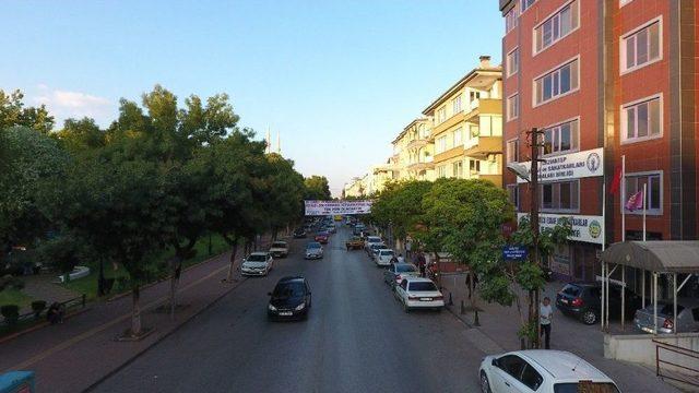 Atat&uuml;rk Bulvarı İle Kemal K&ouml;ker Caddesi Tek Y&ouml;nl&uuml; Oluyor 1