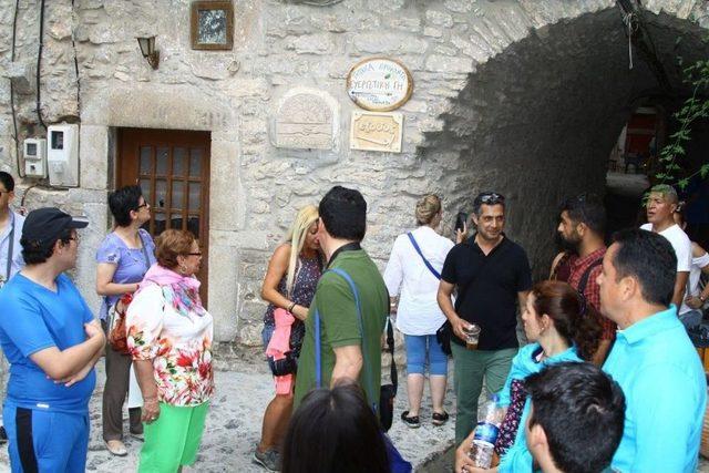 Sakız Adası Seferlerine Turistlerin İlgisi Artıyor 1