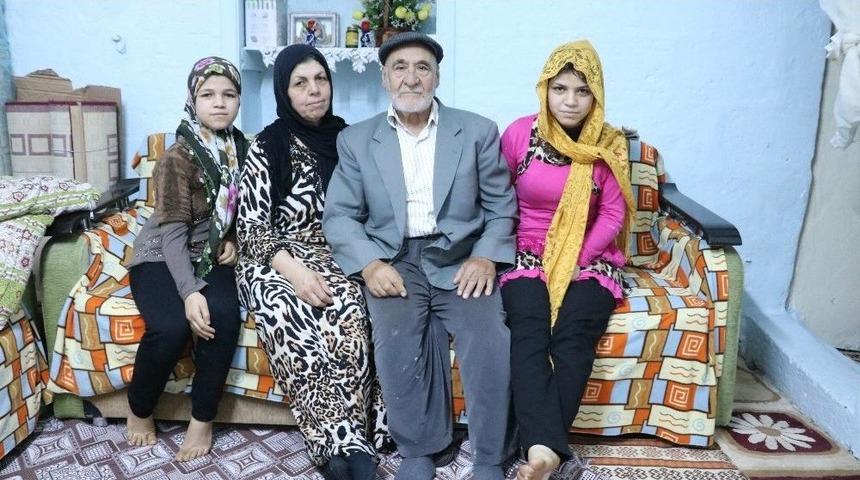 Dilleri Farklı Ama G&ouml;n&uuml;lleri Bir