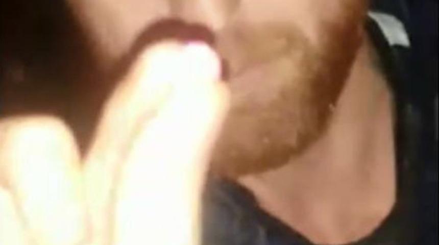 Uyuşturucu Sattığı İddia Edilen Gence Meydan Dayağı