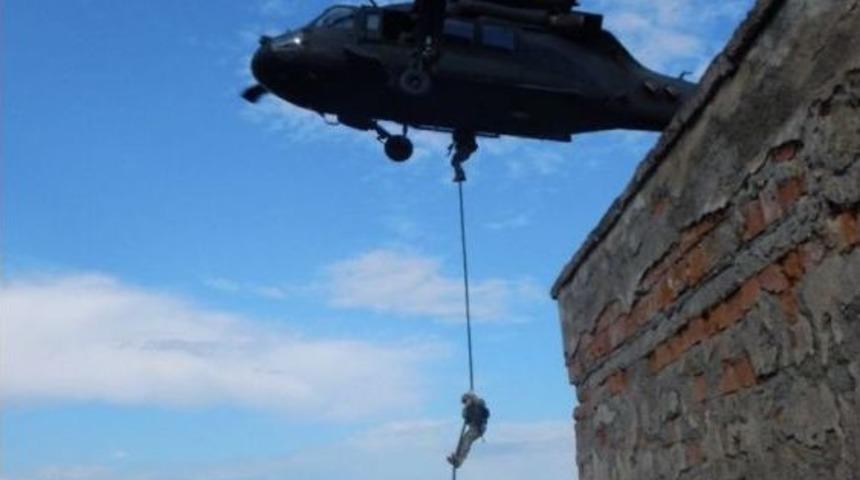 G&uuml;venlik Uzmanı Abdullah Ağar, &rsquo;t&uuml;rk &Ouml;zel Kuvvetleri&rsquo;ni Anlattı