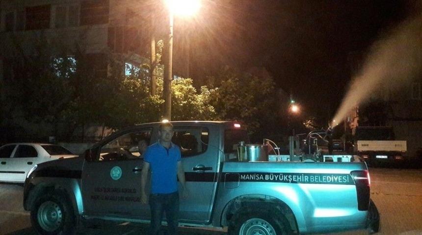 Kırkağa&ccedil;&rsquo;ta Haşereyle M&uuml;cadele Gece De Devam Ediyor