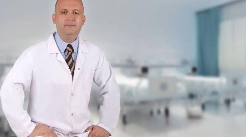 Uzun S&uuml;re Hareketsiz Oturmak Bel Fıtığına Davetiye &Ccedil;ıkarıyor