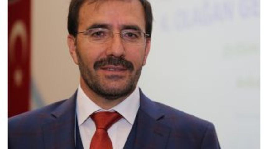 T&uuml;rkiye, S&uuml;per Lig İ&ccedil;in M&uuml;cadele Verecek