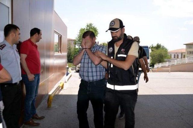 Turistleri 10 Milyon Lira Dolandıran Çeteye Operasyon: 26 Gözaltı 