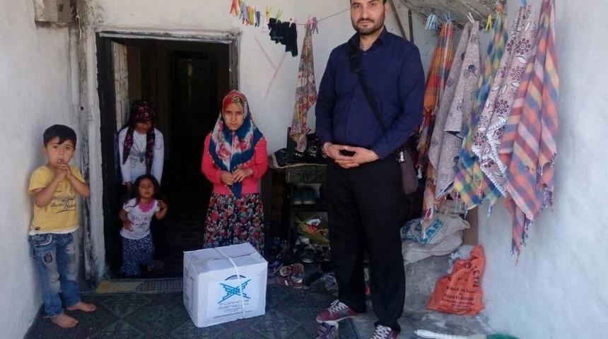 T&uuml;gva Şırnak Temsilciliği, 150 Aileye Gıda Yardımı Yaptı