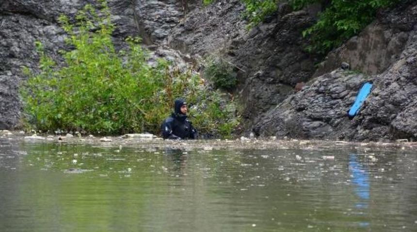Ke&ccedil;i Otlatırken Kaybolan Handan'ın Cesedi G&ouml;lde Bulundu