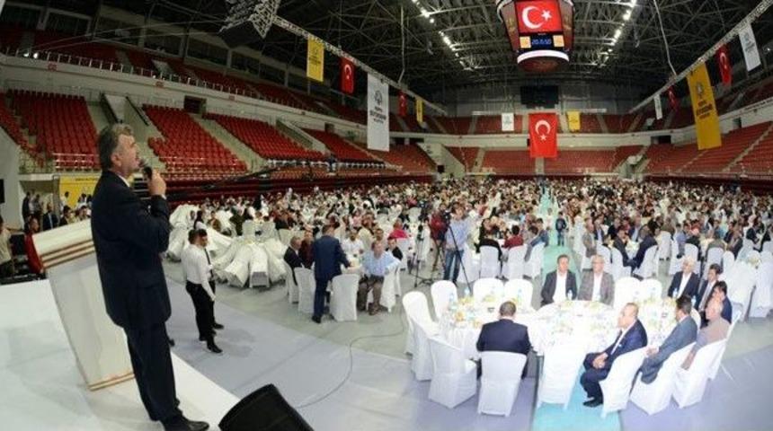 Aky&uuml;rek: &ldquo;islam D&uuml;nyasını Zul&uuml;mlerden Elbet Kurtaracağız&rdquo;