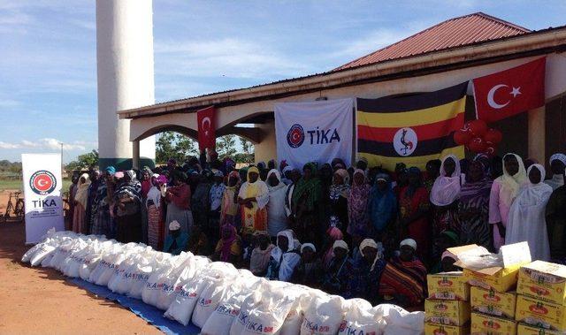 Tika’dan Kuraklığın Vurduğu Uganda’ya Gıda Yardımı