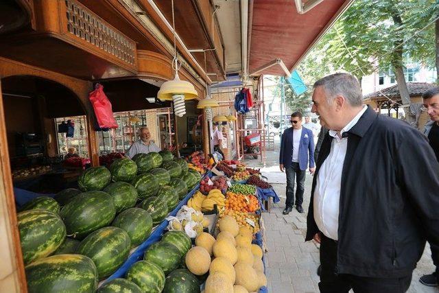 Başkan Toçoğlu Uzunçarşı’da İncelemelerde Bulundu