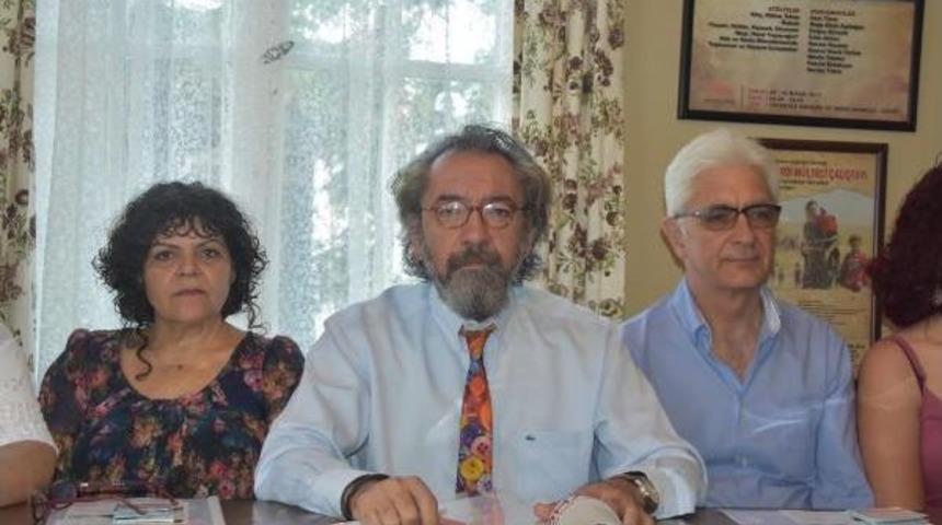 M&uuml;lteciler G&uuml;n&uuml;'nde, Yaşadıkları Sorunlar Ve &Ccedil;&ouml;z&uuml;mler Anlatıldı