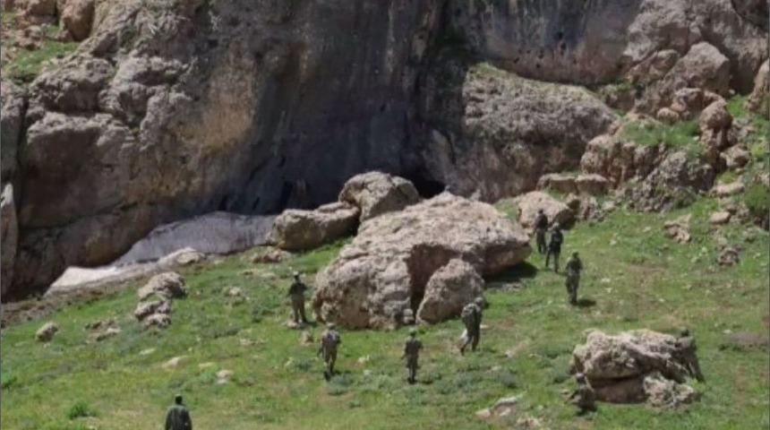 &ldquo;şehit Piyade Kurmay Albay G&ouml;khan Peker-01&rdquo; Operasyonu Zorlu Arazi Şartlarında 8 G&uuml;nd&uuml;r Devam Ediyor