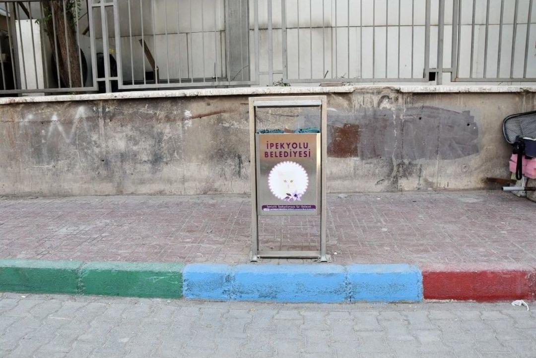 İpekyolu Belediyesi &Ccedil;&ouml;p Kutularını Yeniliyor