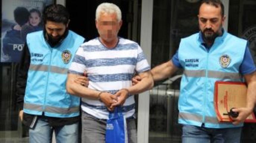 Motosikletle Aracına Çarpan Şahsı Tabancayla Ağır Yaraladı