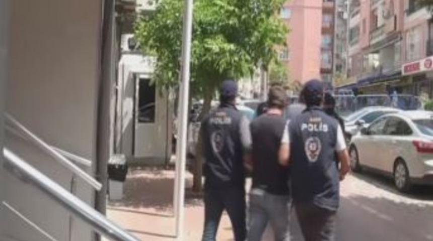 Banka Atm’lerine Düzenek Kuran 3 Kişi Yakalandı