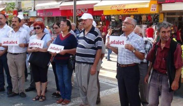 Kılıçdaroğlu'na Destek Için 'duran Adam' Eylemi