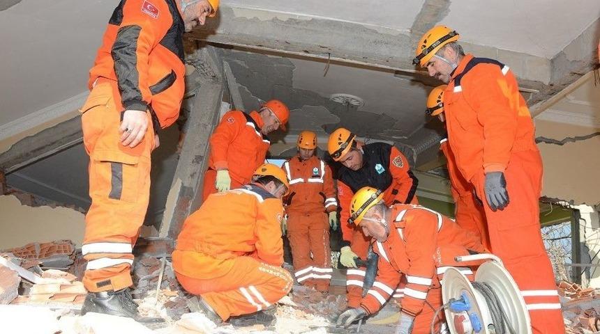 Yıldırım Belediyesi Afet Y&ouml;netim Planını Devreye Soktu