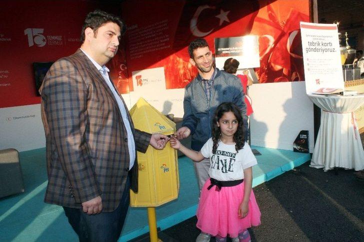 15 Temmuz Şehitlerinin Ailelerine Bayram Tebrik Kartı G3