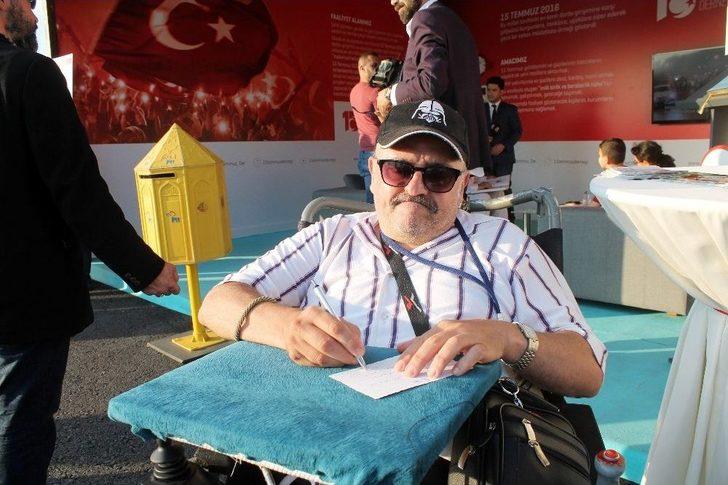 15 Temmuz Şehitlerinin Ailelerine Bayram Tebrik Kartı G4