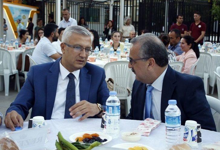 Adliye Çalışanları İftarda Buluştu G1