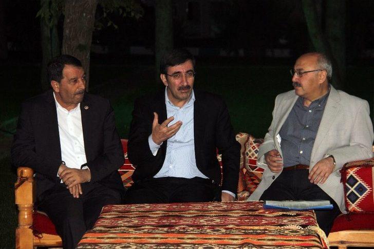 Ak Parti’li Yılmaz: “sokak Siyasetinin Değil, Meşru Siyasetin Ön Plana Alınması Lazım" G4