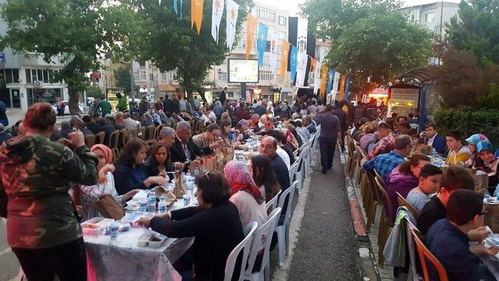 Sultangazi Belediye Başkanı Altunay, Memleketi Edirne’de 5 İlçede İftar Verdi G3