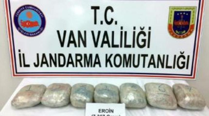 Başkale'de Uyuşturucu Operasyonu